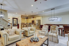Luxury 6 BR 8 BA Double Master Private Heated Pool 3 Kings 2 Queens 8 Twins Day Bed Upscale Decor